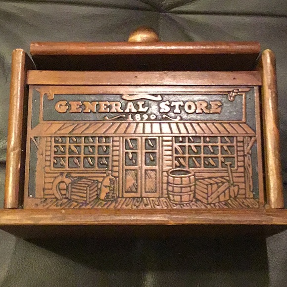 Box - Picture 4 of 4